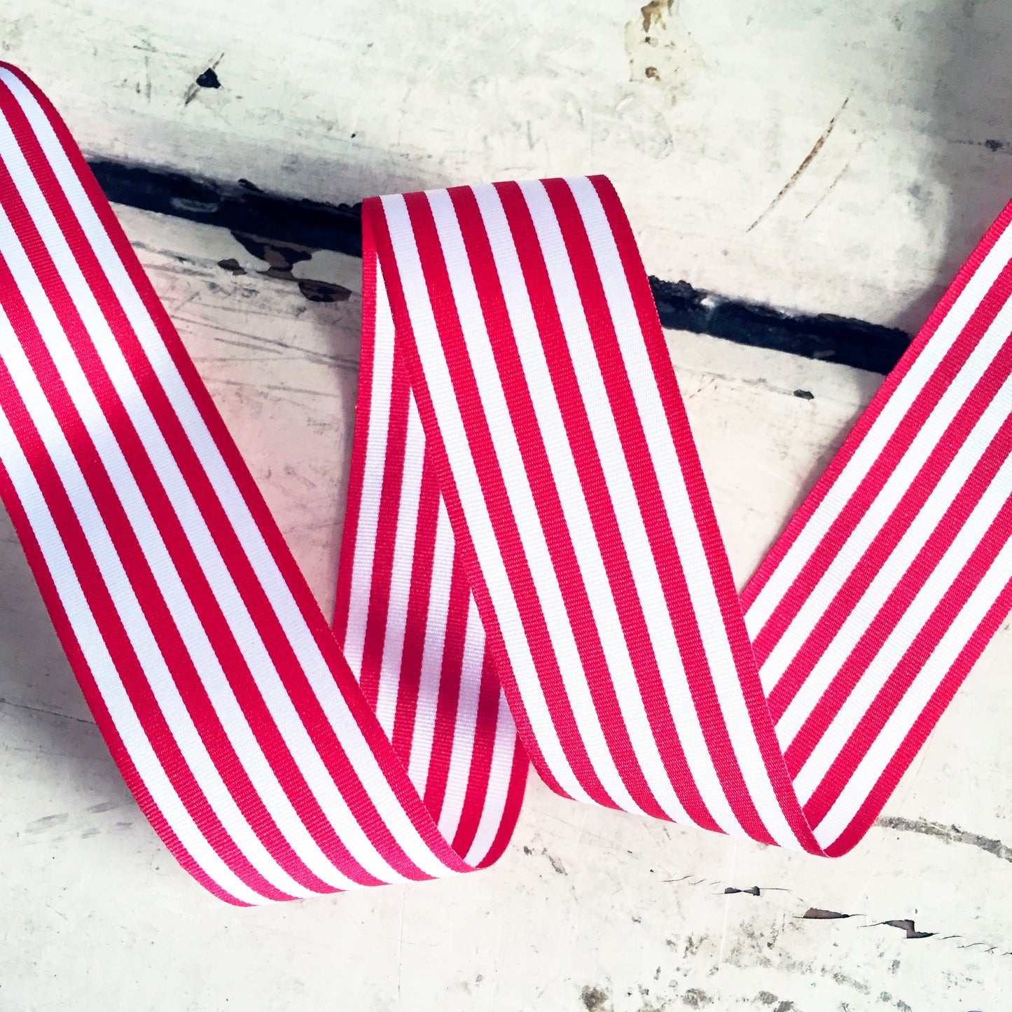 Red & White Stripe Ribbon | 3 Widths 9mm 16mm 25mm | Choose Length or Roll - SweetpeaStore