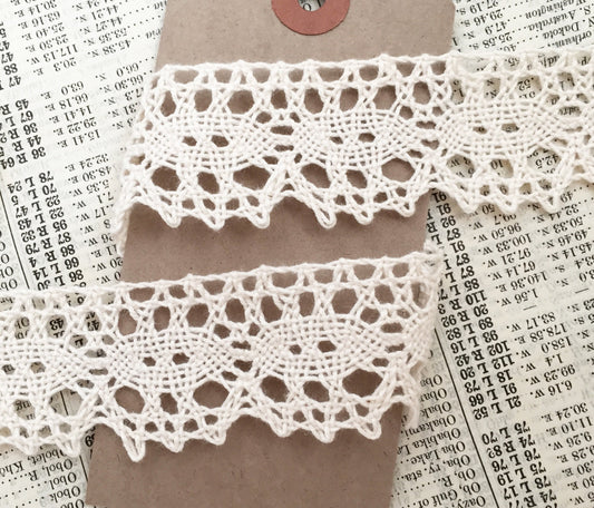 3cm Wide Pretty Cream Cotton Crochet Lace Trim | UK MADE | Wedding Craft Sewing - SweetpeaStore