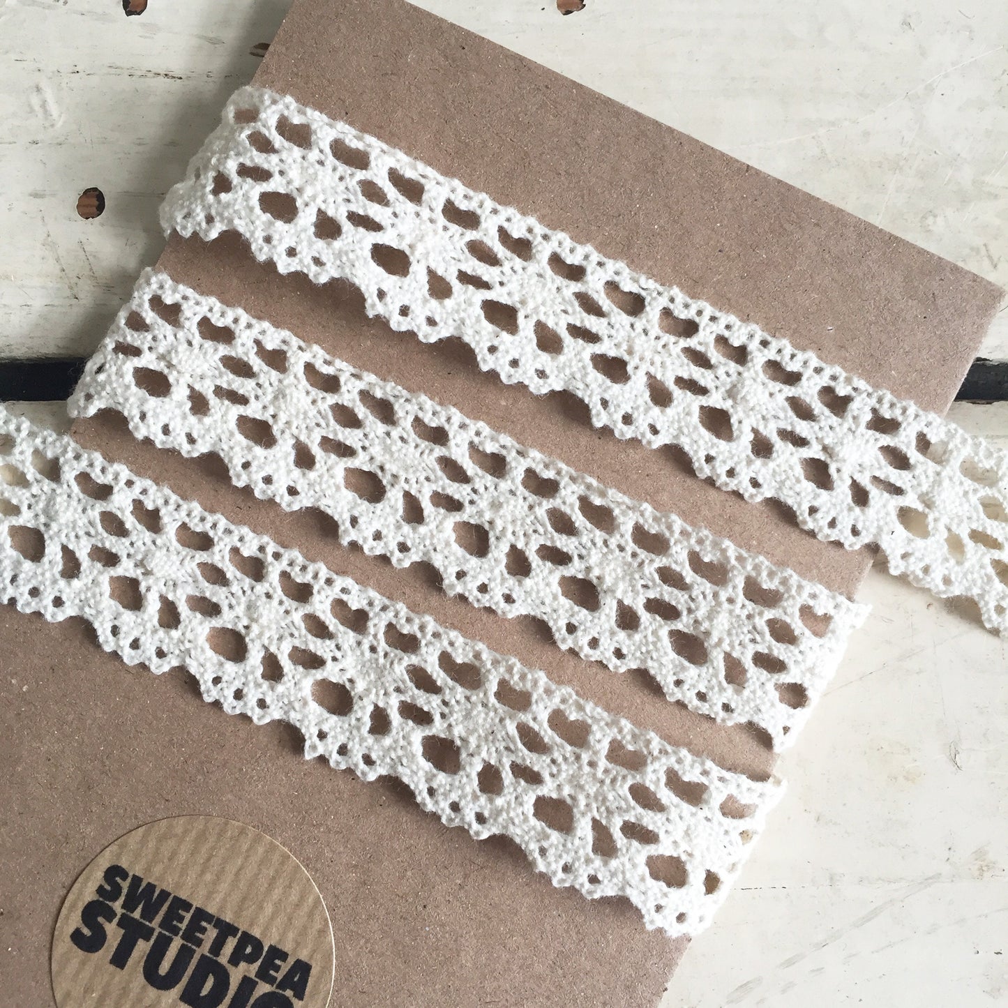 20mm 2cm Pretty Cream Lace Cotton Crochet Ribbon Trim | 1m - 20m Full Roll | Wedding Craft Sewing