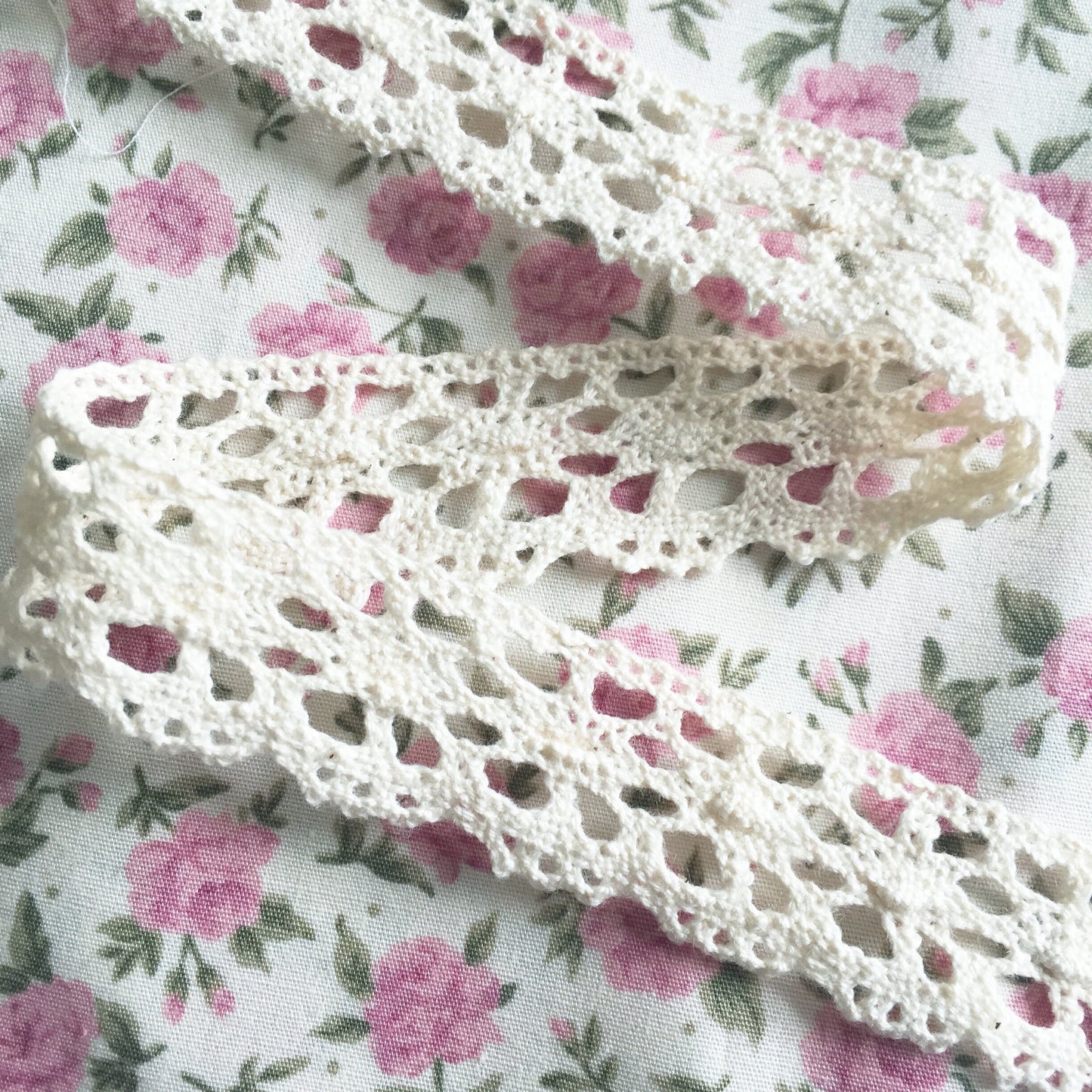 20mm 2cm Pretty Cream Lace Cotton Crochet Ribbon Trim | 1m - 20m Full Roll | Wedding Craft Sewing