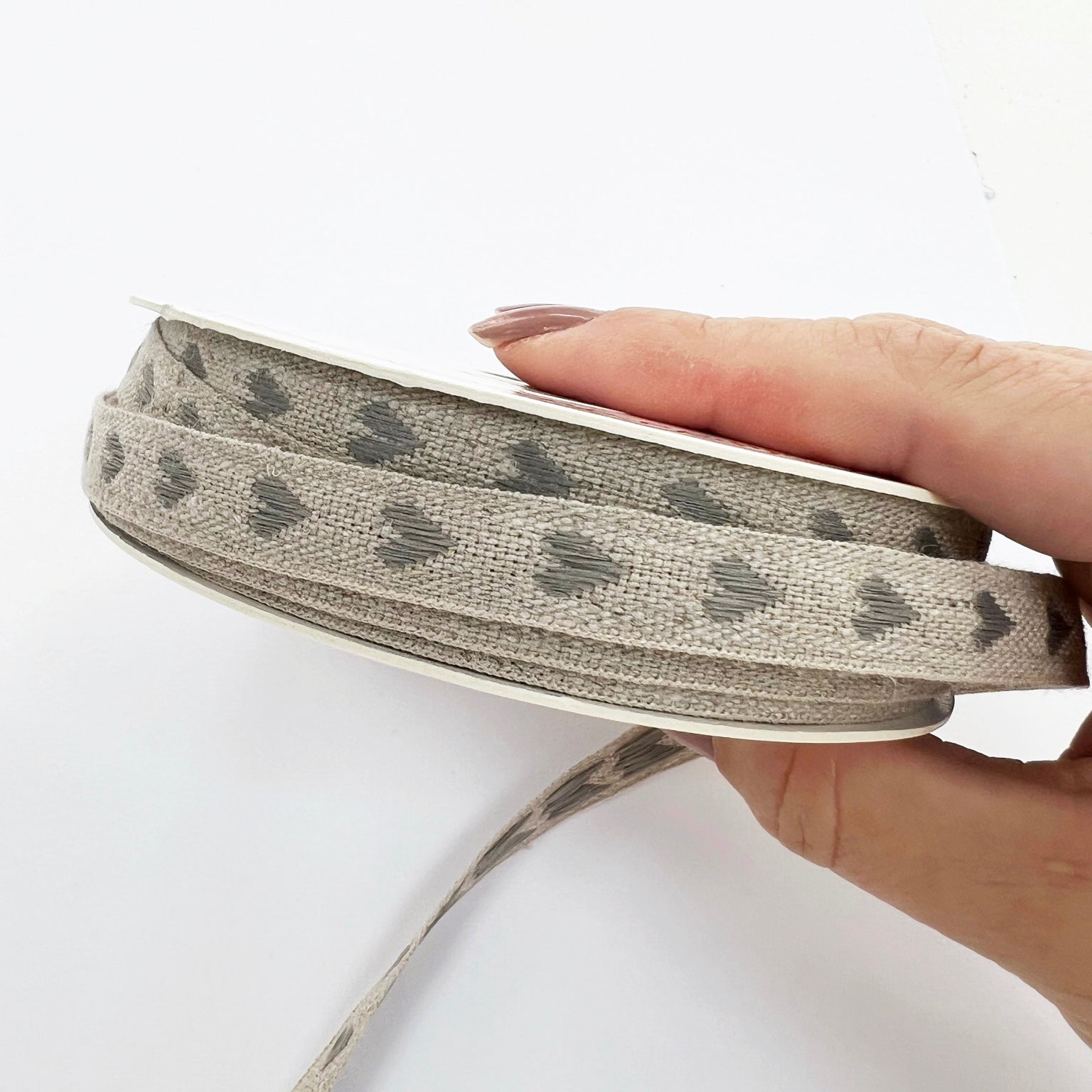 Linen Woven Heart Ribbon 10mm Grey & Natural Cream | Per Metre or Full 25m Roll | Craft Sewing Wedding Valentine's Wrapping - SweetpeaStore
