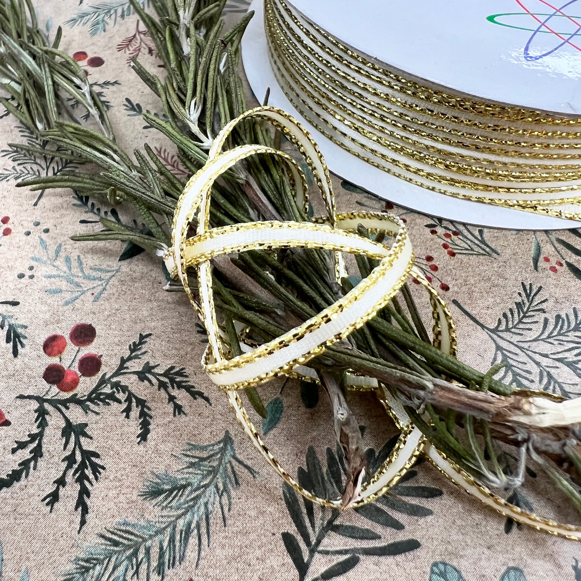 3mm Metallic Edge Satin Ribbon | 25m Roll Gold Silver Green Red | Decorations Wrapping - SweetpeaStore