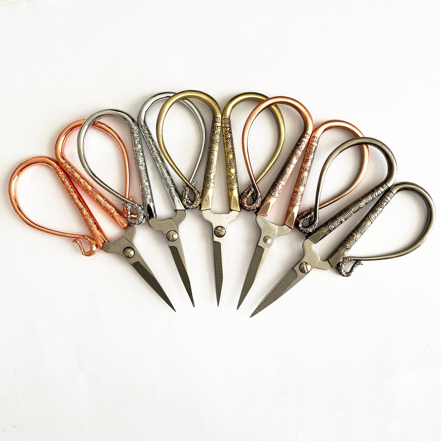 Pretty Needlework Scissors | Embroidery Quilting Craft Manicure Vintage Style | Rose Gold Gold Silver Gunmetal Grey