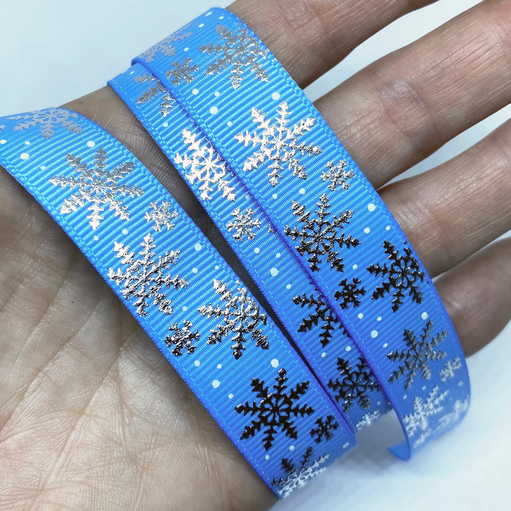 Snowflake Grosgrain Ribbon Blue or White Silver Metallic 16mm or 22m | Wrapping - SweetpeaStore