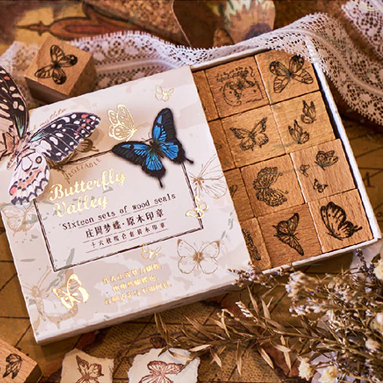 Butterfly Stamp | Set of 16 Wooden Stamps | Box 83mm x 84mm | Cute Craft Supplies