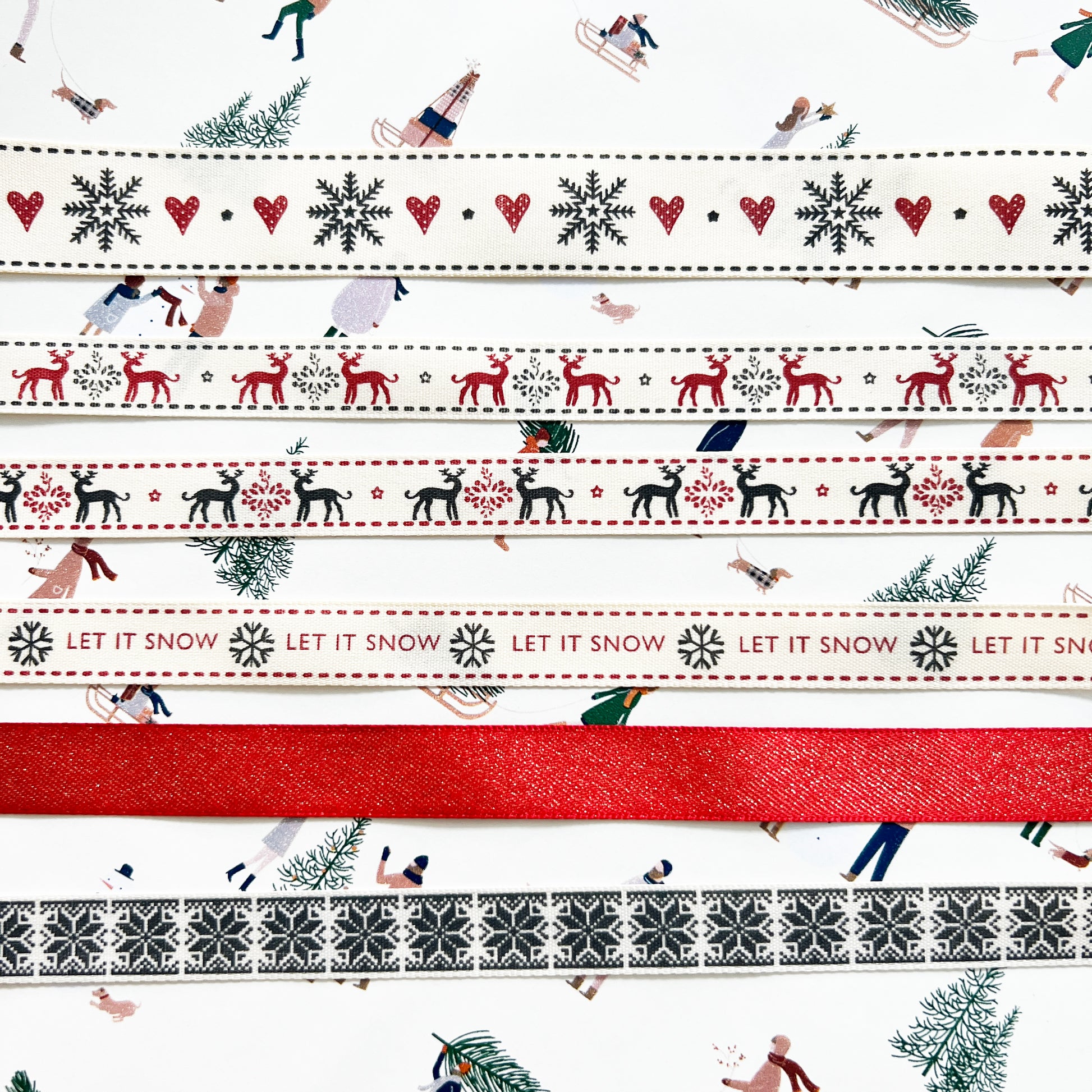 Christmas Ribbon | Snowflake Reindeer Cream Red | 16mm 25mm | Berisford's Wrapping - SweetpeaStore