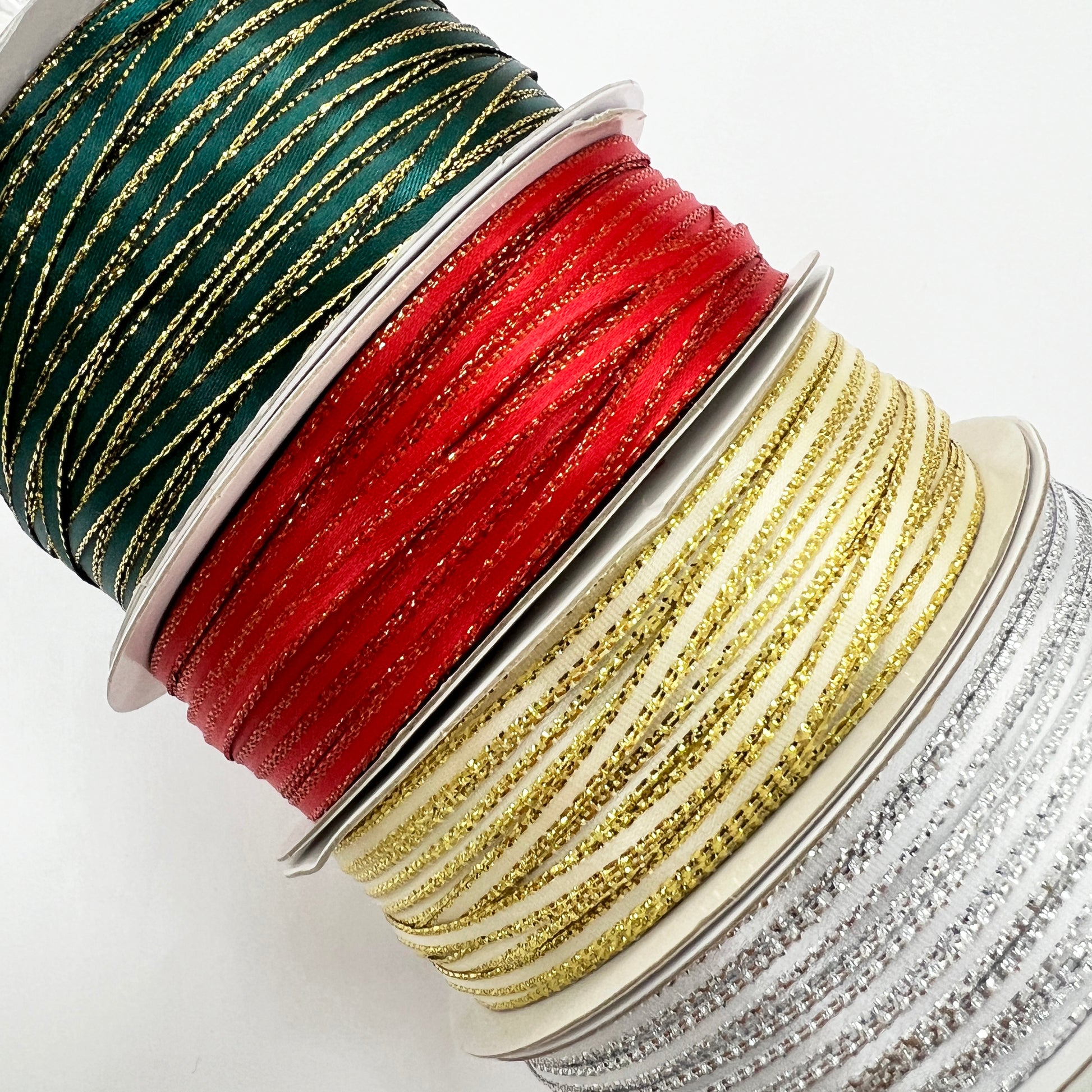 Christmas 3mm Metallic Edge Satin Ribbon | 25m Roll Gold Silver Green Red |  Decorations Wrapping - SweetpeaStore