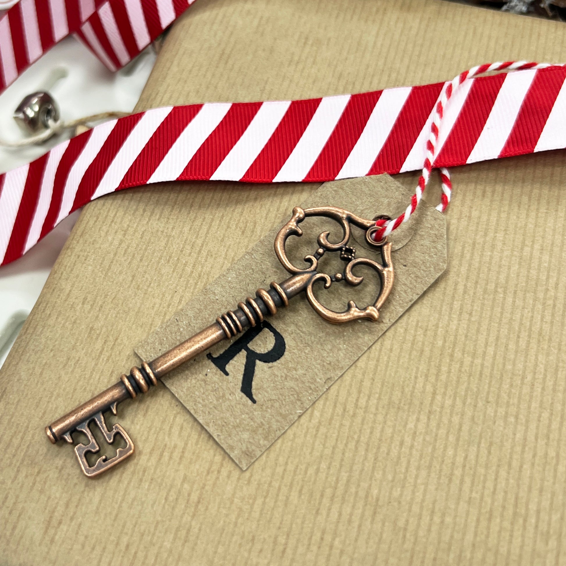 Metal Key Charm | Gold Silver Copper Gunmetal Grey 3cm x 8cm Vintage Santa Key - SweetpeaStore