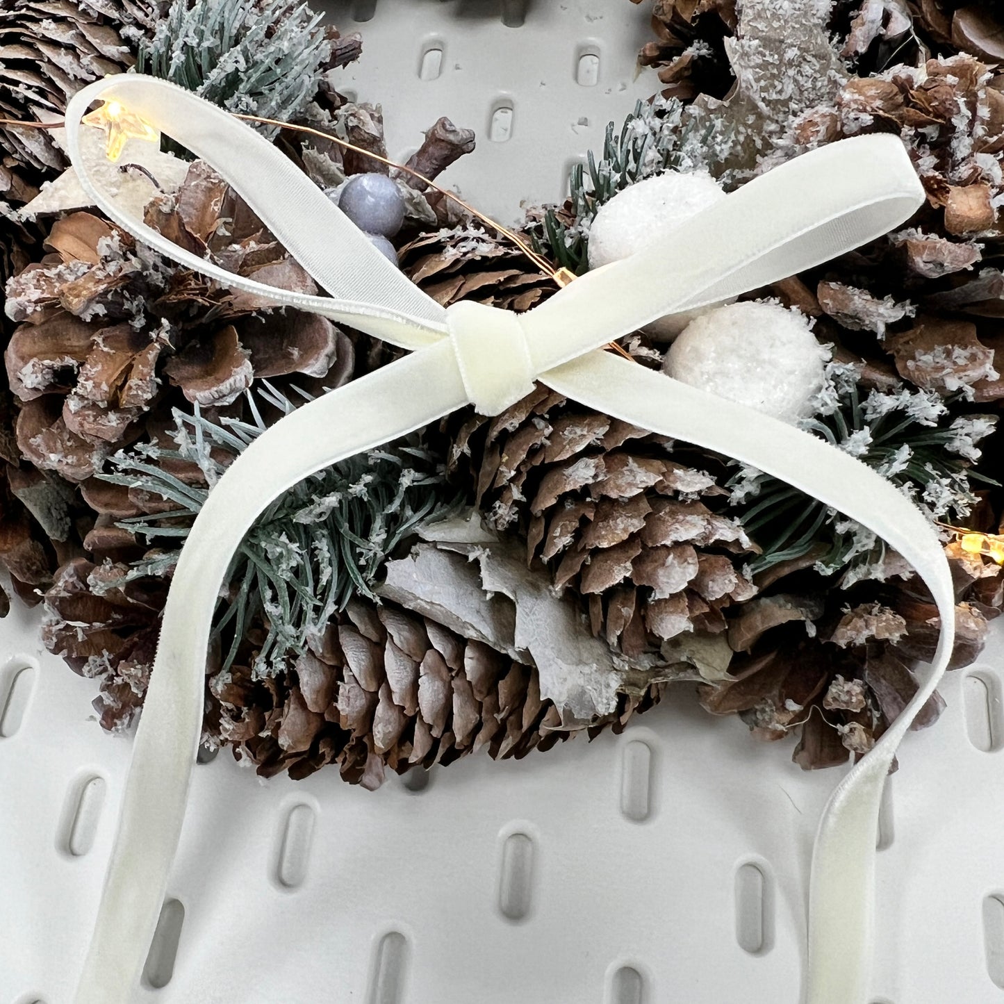 9mm Antique White Cream Velvet Ribbon | 1m or Full Roll | Single Sided | Invitations Craft Decorations Decor