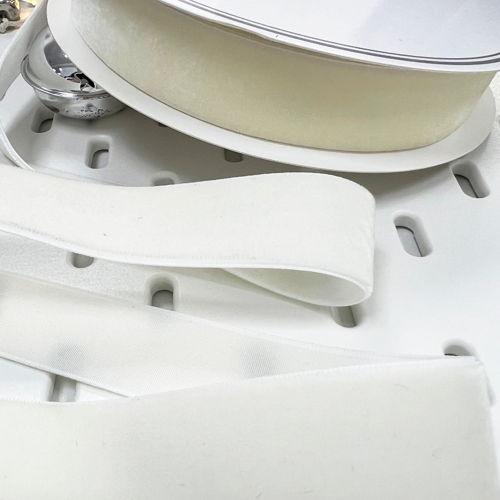 22mm Antique White Cream Velvet Ribbon | 1m or Full Roll | Single Sided | Invitations Valentine's Craft Decorations Decor - SweetpeaStore