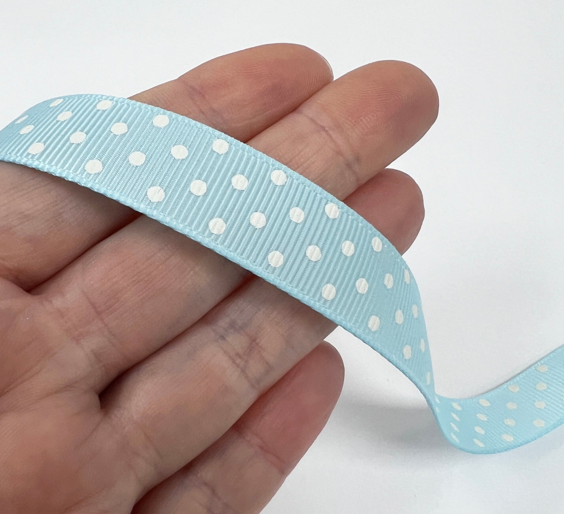 Spot Grosgrain Ribbon | Baby Blue 16mm Polka Dot Spot | 1m 25m Roll - SweetpeaStore