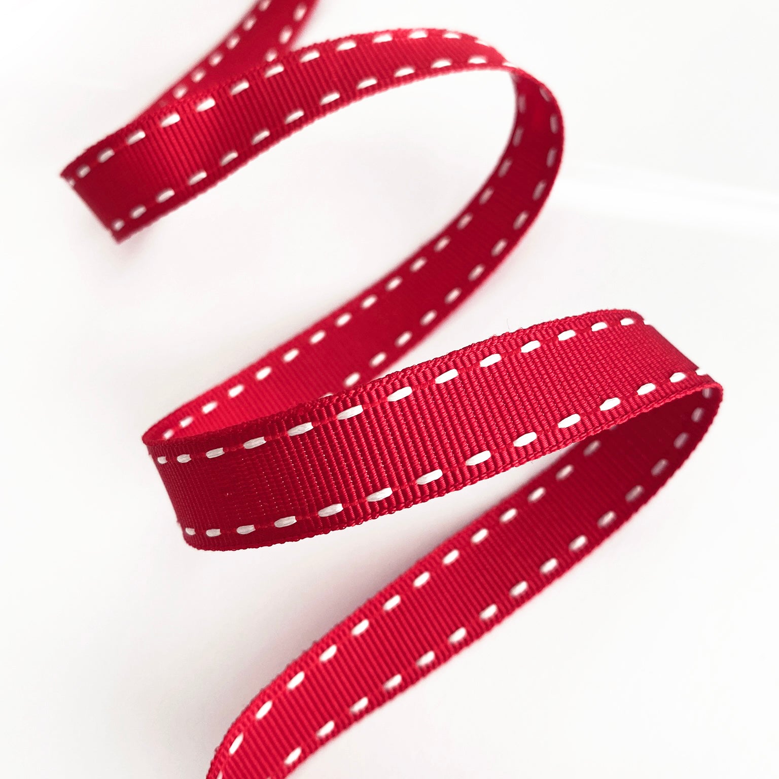 Stitch Ribbon | Red & White Grosgrain | 15mm Wrapping Craft | 1m or Full 15m Roll - SweetpeaStore