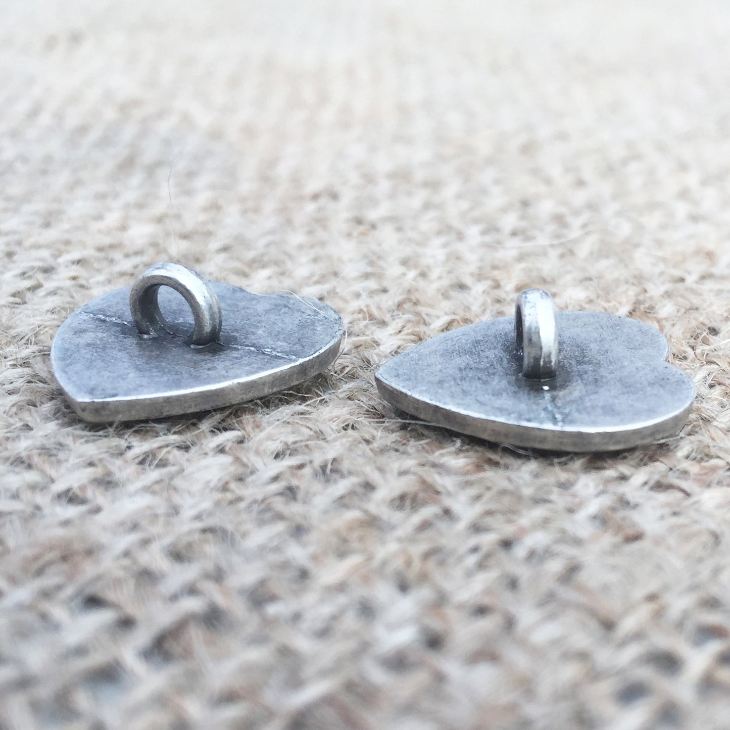4 Silver Metal Heart Buttons - 16mm - SweetpeaStore